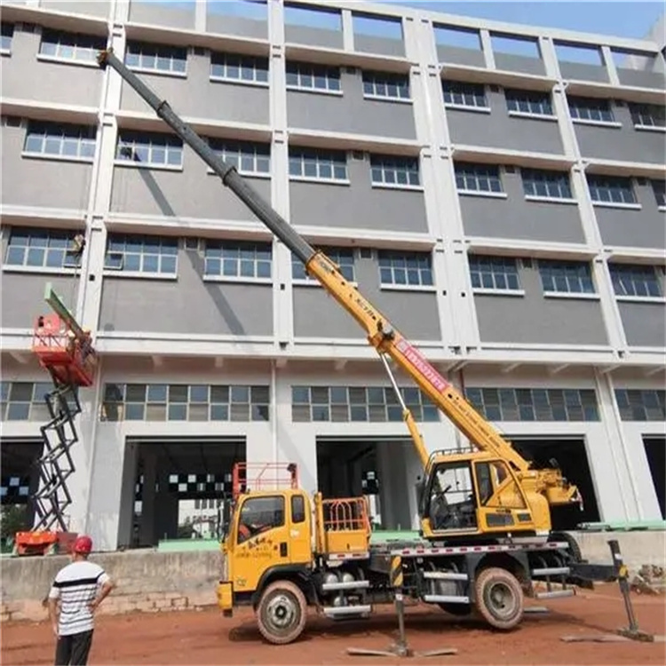 藁城高楼层玻璃吊装